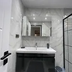 Sabiha Goekcen Airport & Metro Апартаменты